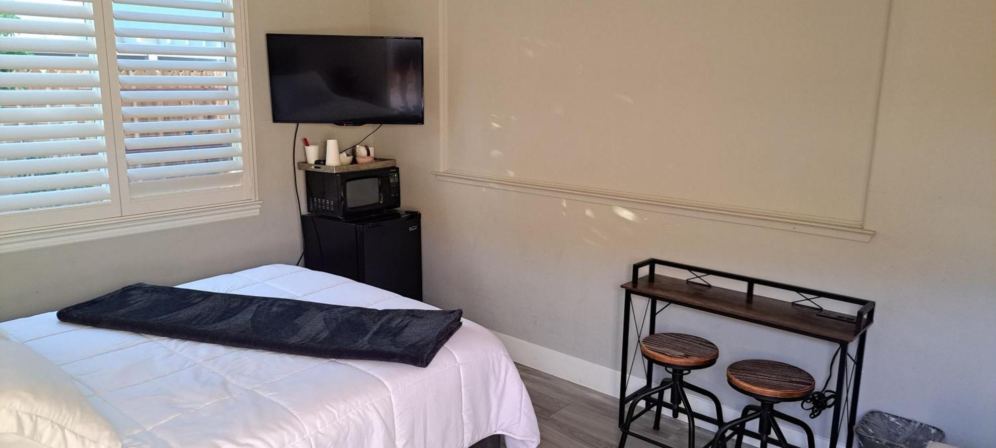 Roseville Properties * Roseville